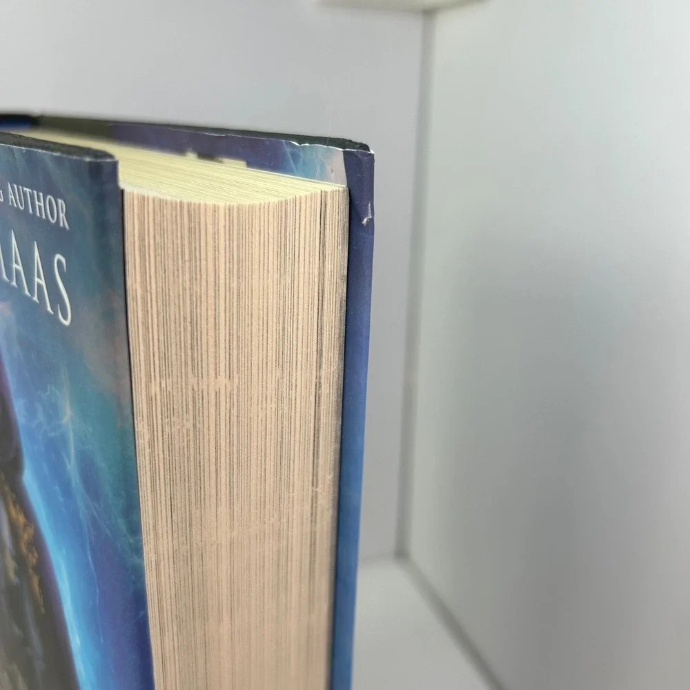 The Assassin's Blade Hardcover by Sarah J. Maas Throne of Glass